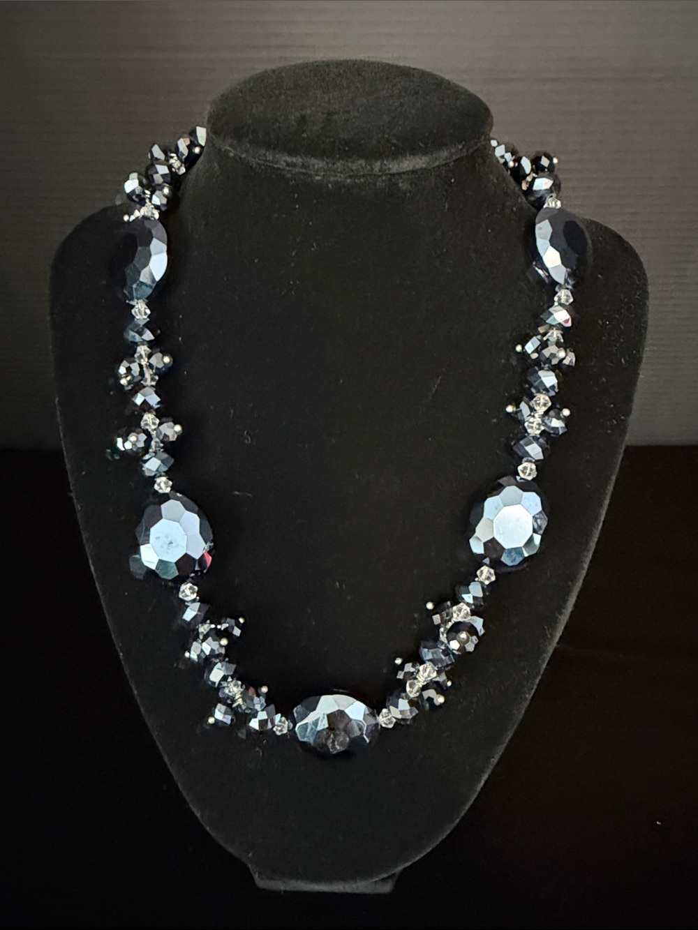Faceted Blue Crystal Statement Necklace NWOT